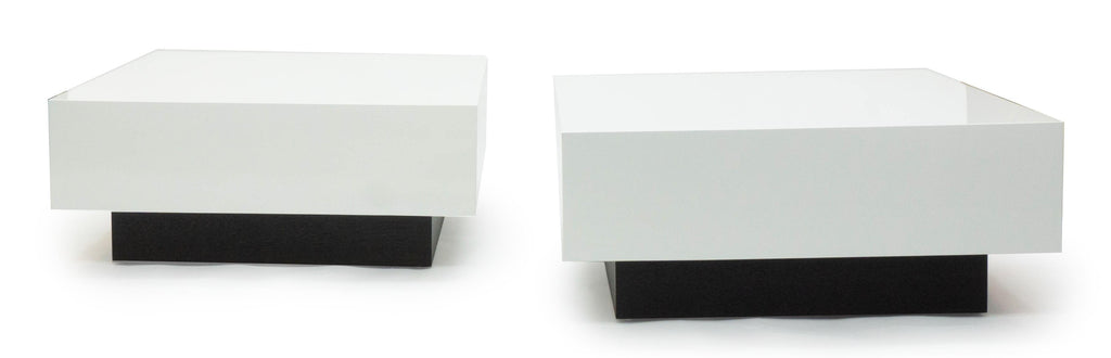 https://a.1stdibscdn.com/modern-lacquered-square-coffee-table-for-sale-picture-3/f_21233/f_141144211553272479633/bandwtables_front2_master.jpg