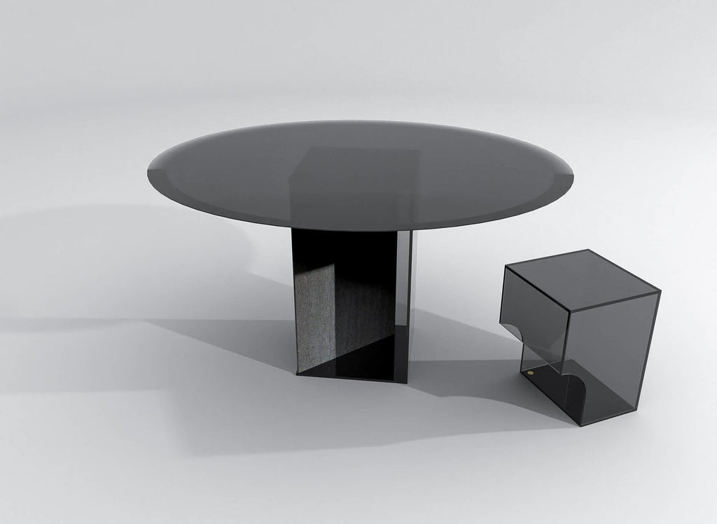 https://a.1stdibscdn.com/contemporary-round-dining-table-in-black-glass-and-travertine-barh-judd-table-for-sale-picture-3/f_48321/f_317477721671098260601/barh_Judd_Table_Black_Glass_x_Travertin_2_master.jpg