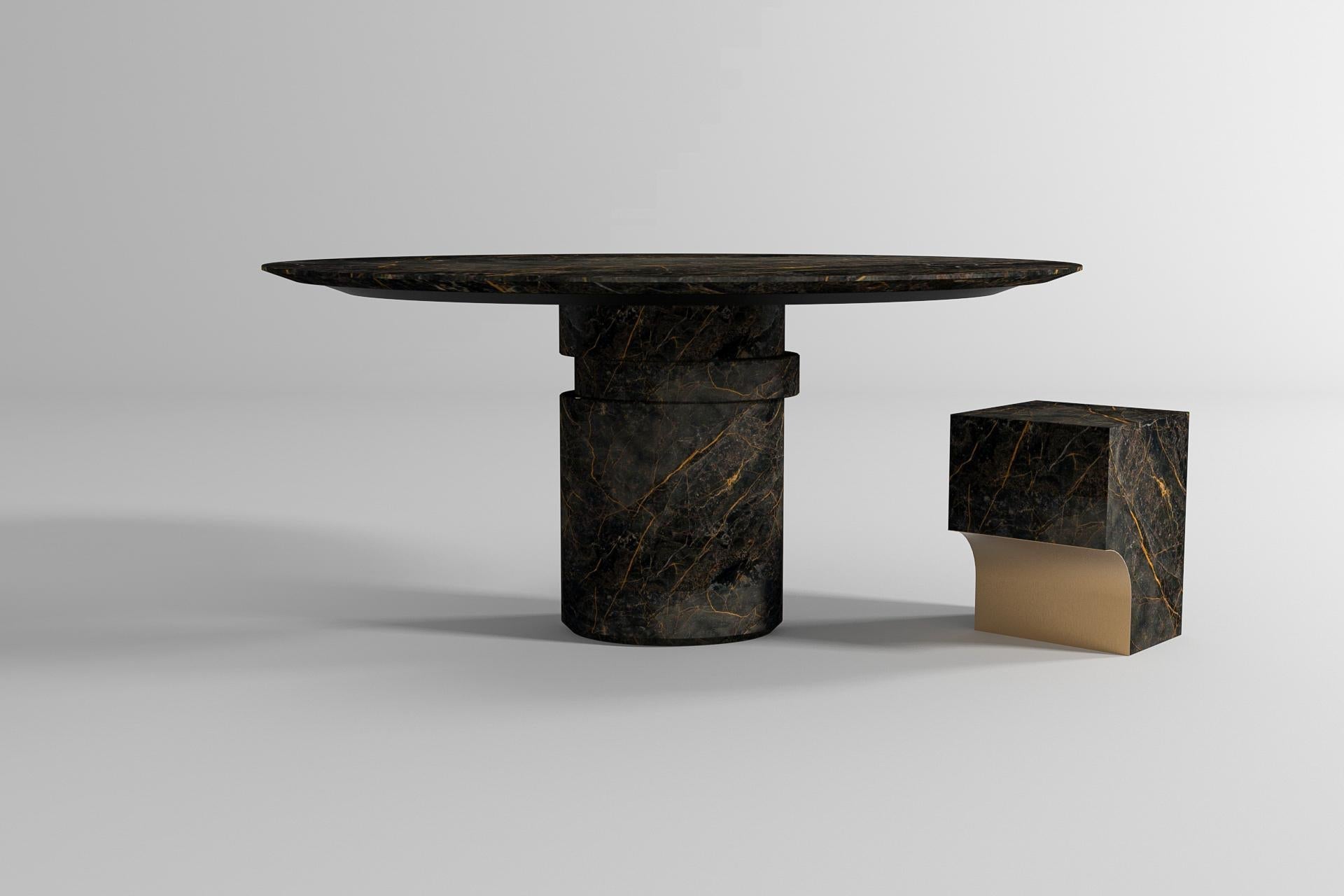 https://a.1stdibscdn.com/contemporary-marble-dining-table-m-port-laurent-disc-table-by-barhdesign-for-sale-picture-2/f_48321/f_244443721629388519759/barh_disc_table_1416_MARBLE_Port_Laurent_M_C_7_master.jpg