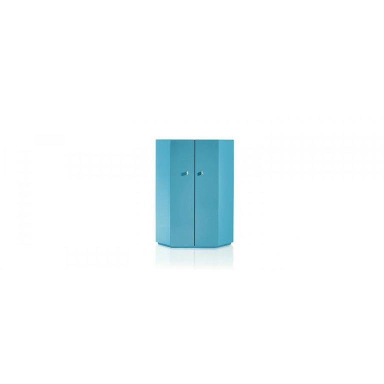 https://a.1stdibscdn.com/bramante-storage-cabinet-by-japanese-architect-kazuhide-takahama-for-cassina-for-sale-picture-19/f_14272/f_385761221708946854225/bce612cb_master.jpg?width=768