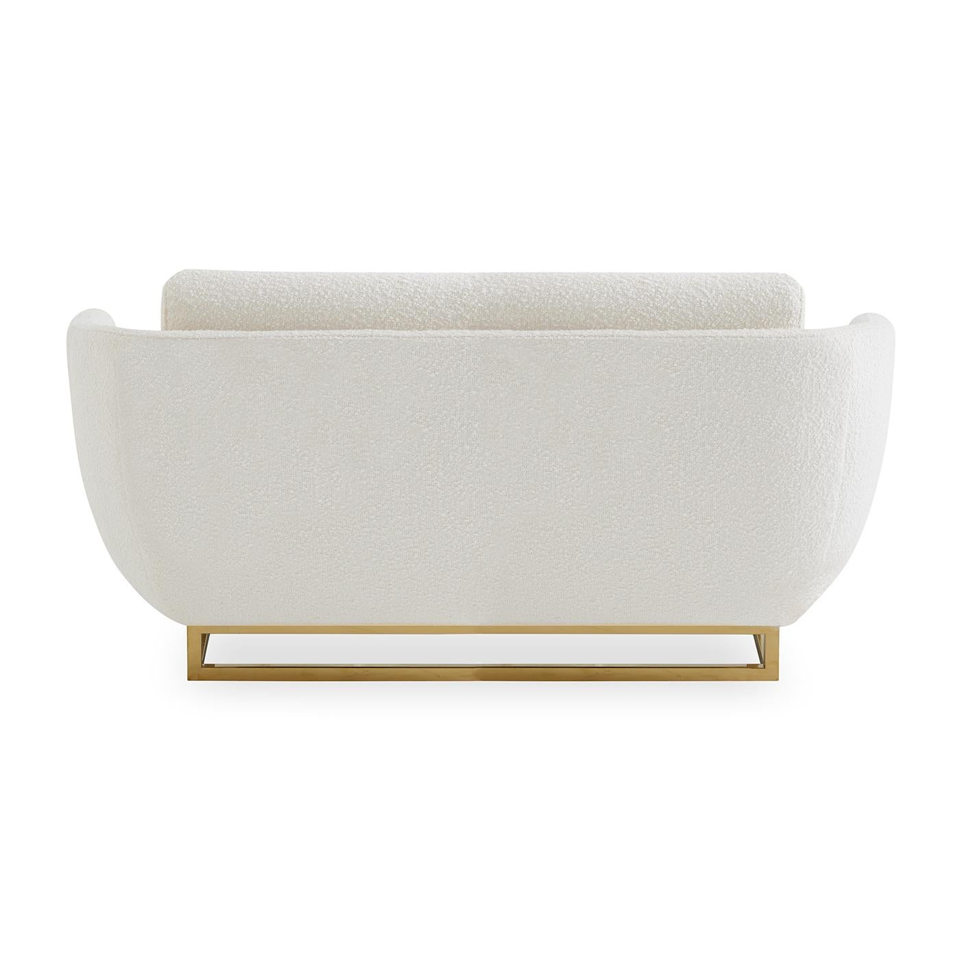 https://a.1stdibscdn.com/beaumont-boucle-settee-for-sale-picture-2/f_29693/f_169597821574286863620/beaumont_settee_a_master.jpg
