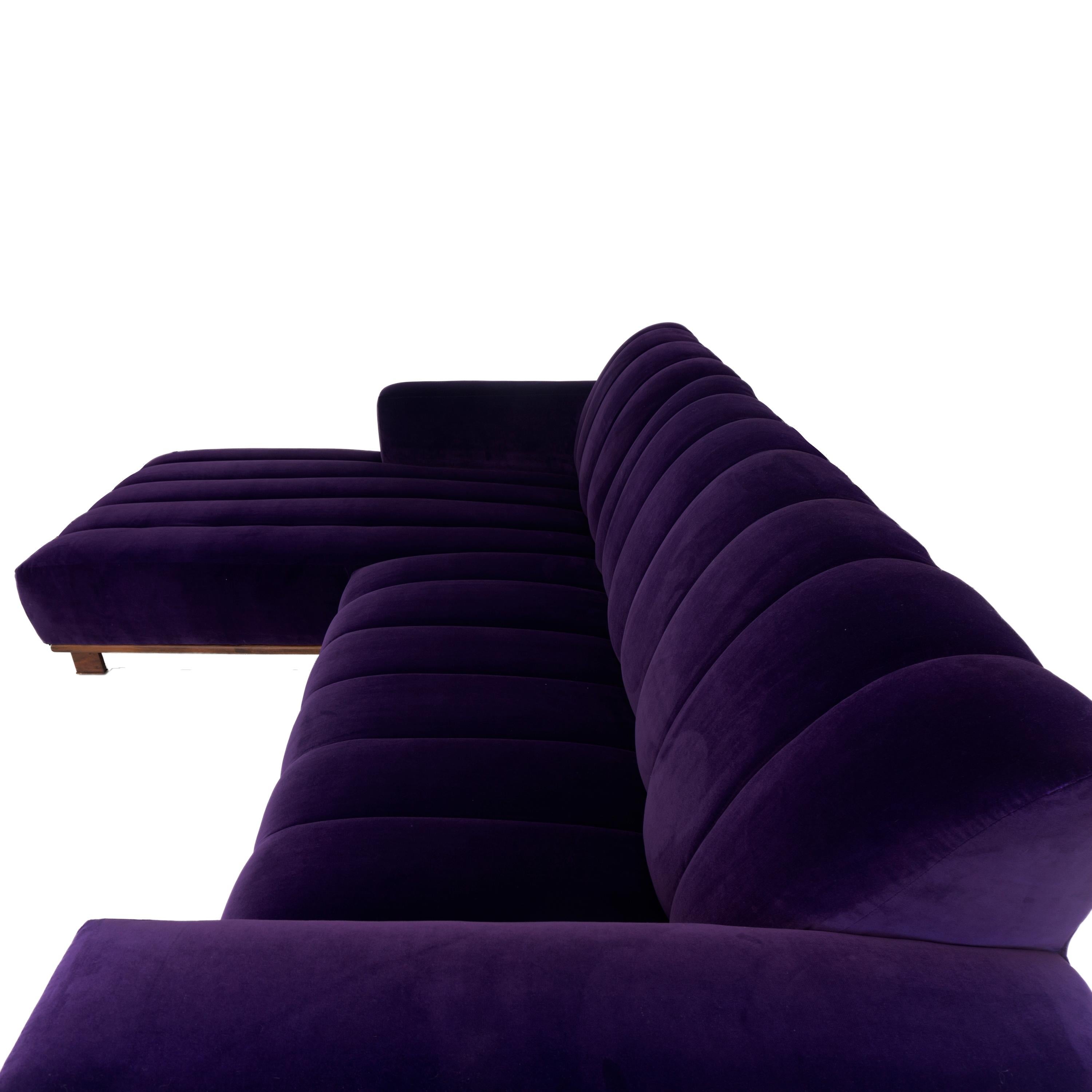 https://a.1stdibscdn.com/modern-two-piece-sectional-sofa-with-channeled-velvet-upholstery-for-sale-picture-17/f_21233/f_139464921552083035998/bedrocksofa_detail2_master.jpg