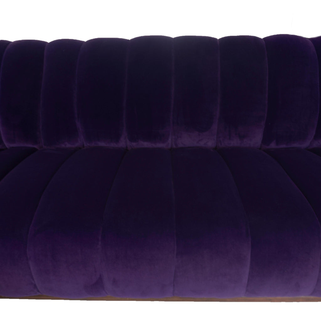 https://a.1stdibscdn.com/modern-two-piece-sectional-sofa-with-channeled-velvet-upholstery-for-sale-picture-18/f_21233/f_139464921552083042505/bedrocksofa_detail4_master.jpg