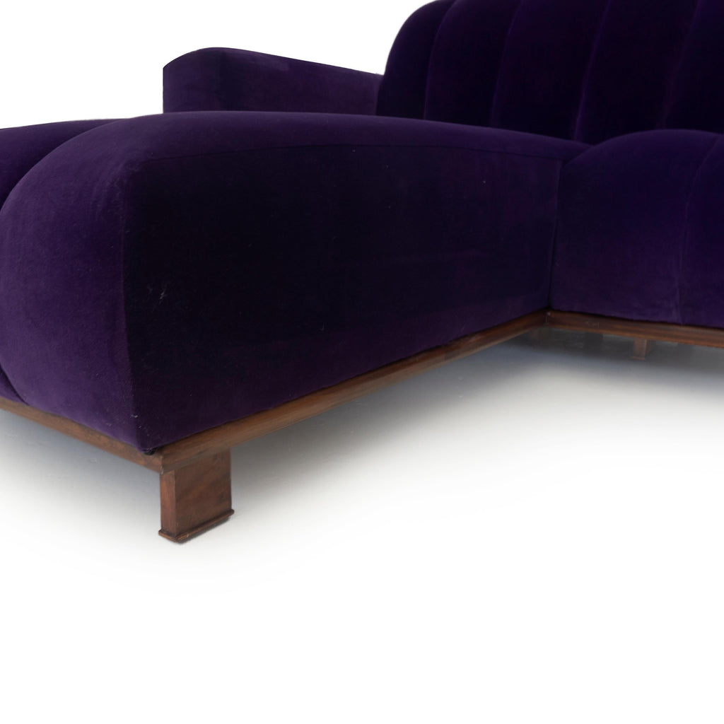 https://a.1stdibscdn.com/modern-two-piece-sectional-sofa-with-channeled-velvet-upholstery-for-sale-picture-8/f_21233/f_139464921552082994939/bedrocksofa_detail5_master.jpg