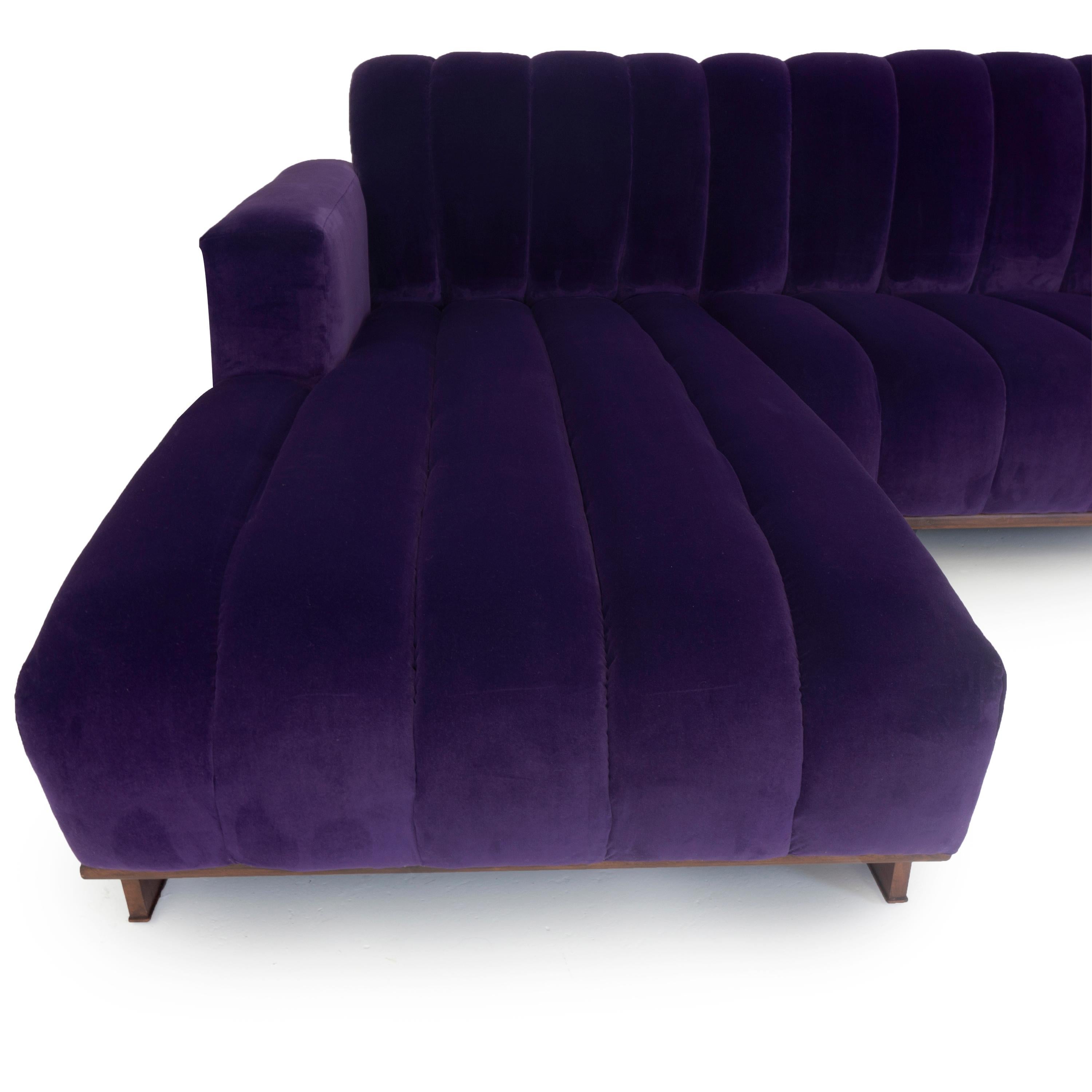 https://a.1stdibscdn.com/modern-two-piece-sectional-sofa-with-channeled-velvet-upholstery-for-sale-picture-9/f_21233/f_139464921552082973395/bedrocksofa_detail7_master.jpg
