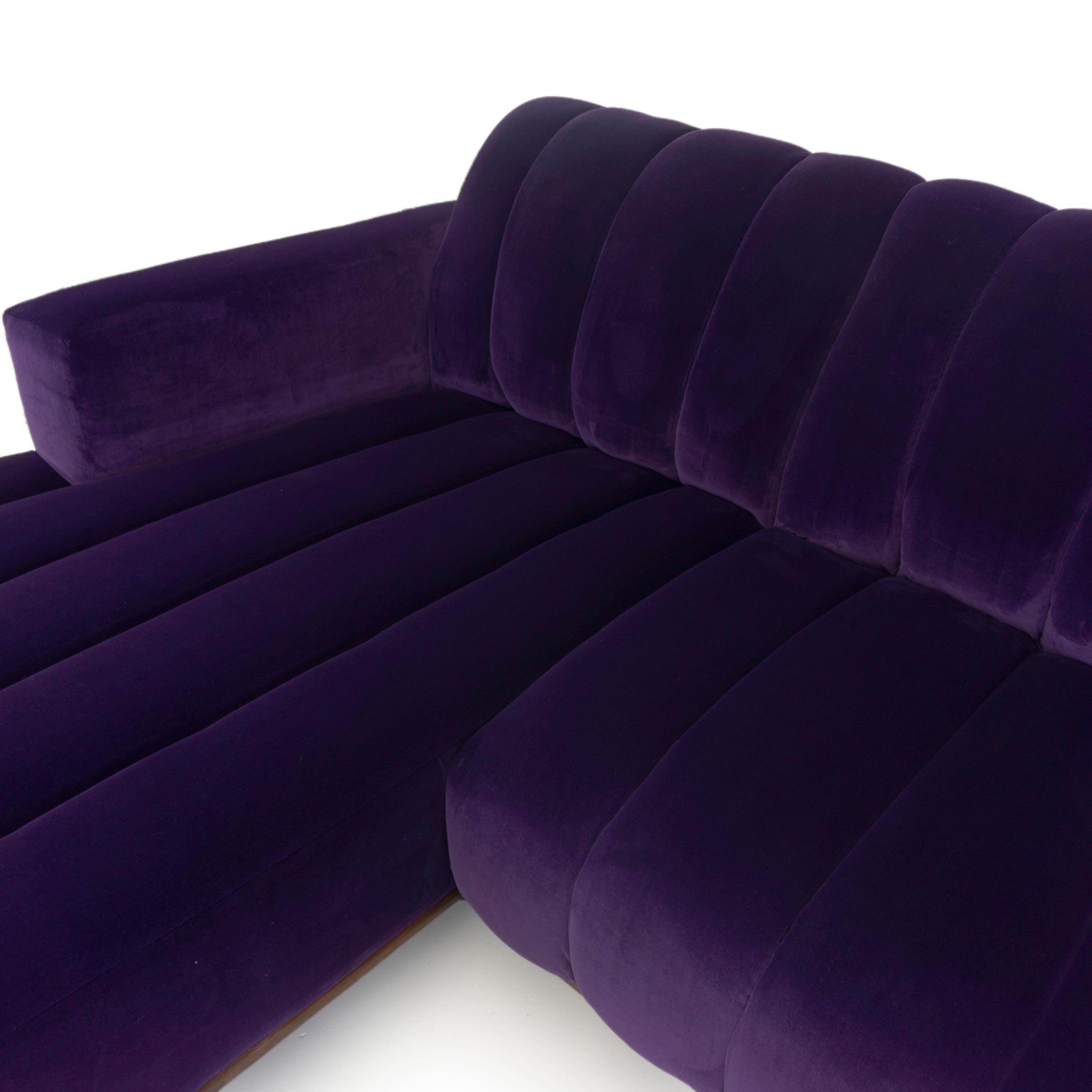 https://a.1stdibscdn.com/modern-two-piece-sectional-sofa-with-channeled-velvet-upholstery-for-sale-picture-10/f_21233/f_139464921552082981105/bedrocksofa_detail8_master.jpg