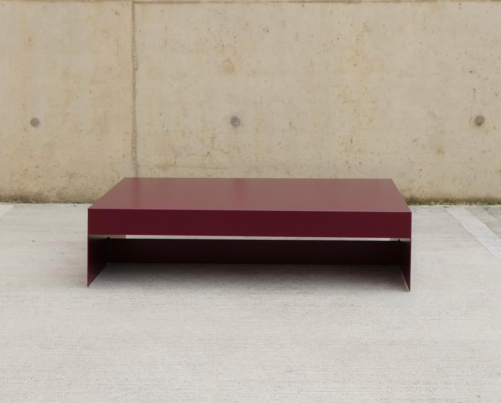 https://a.1stdibscdn.com/large-low-black-single-form-coffee-sofa-table-customisable-for-sale-picture-18/f_28943/f_476844721763988134473/beetroot_master.jpg