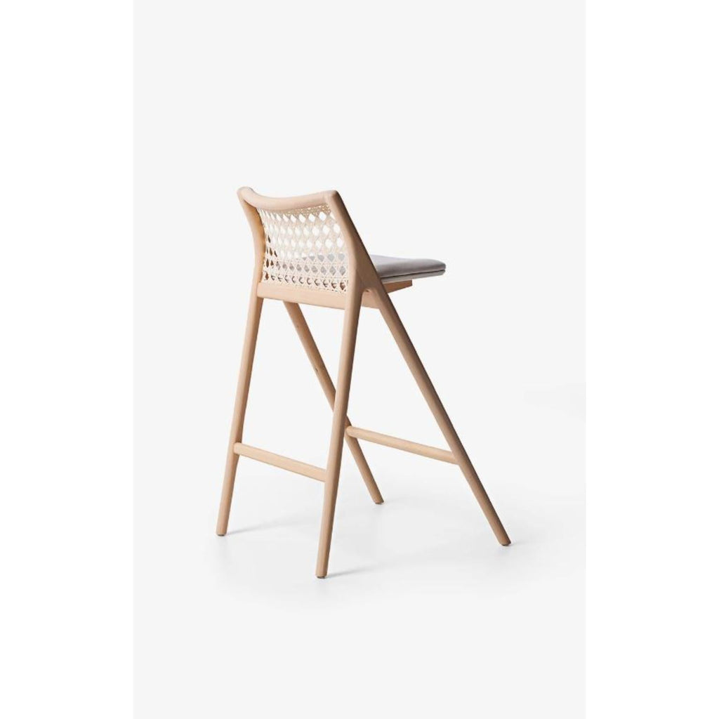 https://a.1stdibscdn.com/black-tela-bar-stool-by-wentz-for-sale-picture-7/f_12192/f_383188321707402149944/bleached_counter_stool_tela_by_wentz_4_master.JPG