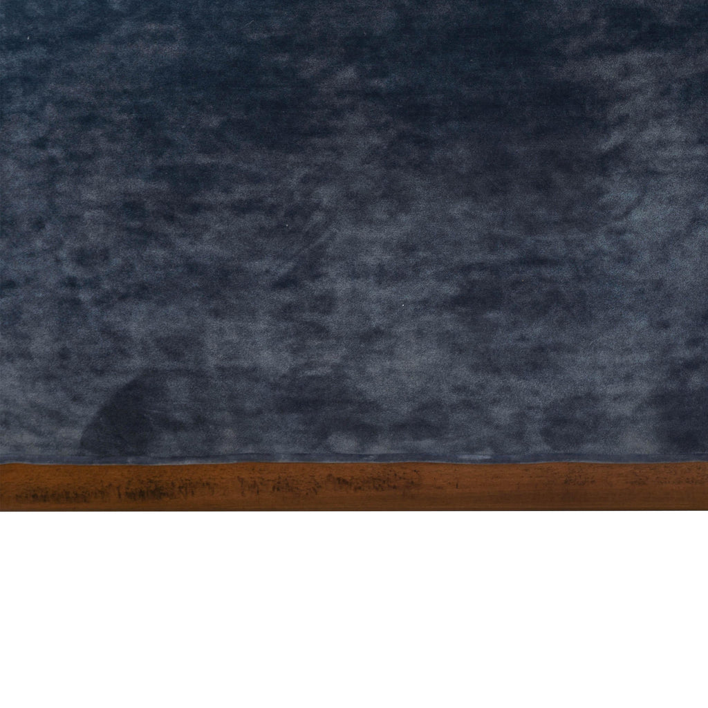 https://a.1stdibscdn.com/mid-century-modern-sofa-in-blue-velvet-for-sale-picture-14/f_21233/f_140259021552671798602/bluevelvetsofa_detail5_master.jpg