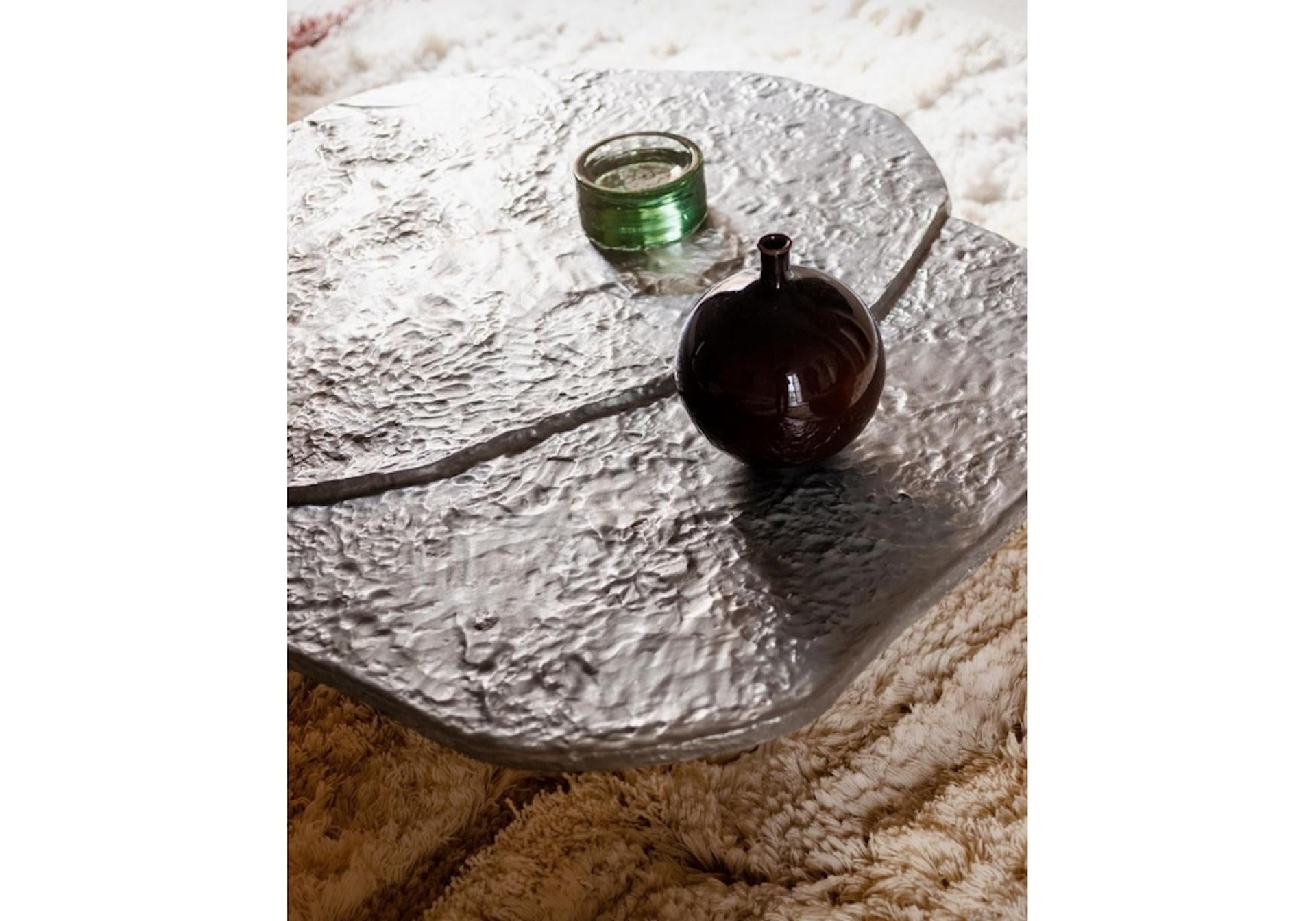 https://a.1stdibscdn.com/tacchini-brut-low-table-by-roberto-sironi-for-sale-picture-3/f_44652/f_400729621717703792550/brut_tacchini_coffee_table_2_master.jpg