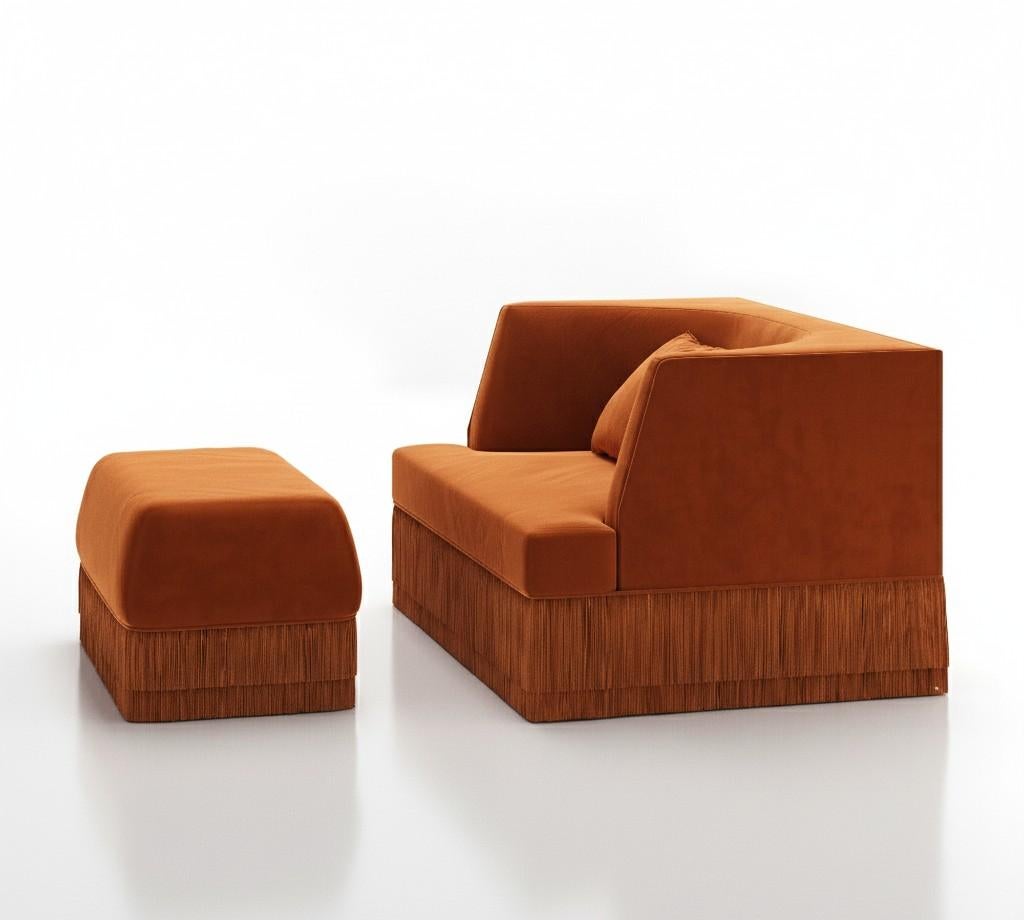 https://a.1stdibscdn.com/alcove-fringe-sofa-with-ottoman-linear-form-fringed-base-by-sidani-design-for-sale-picture-3/f_27693/f_471261921761002176735/burnt_orange_side_master.jpg