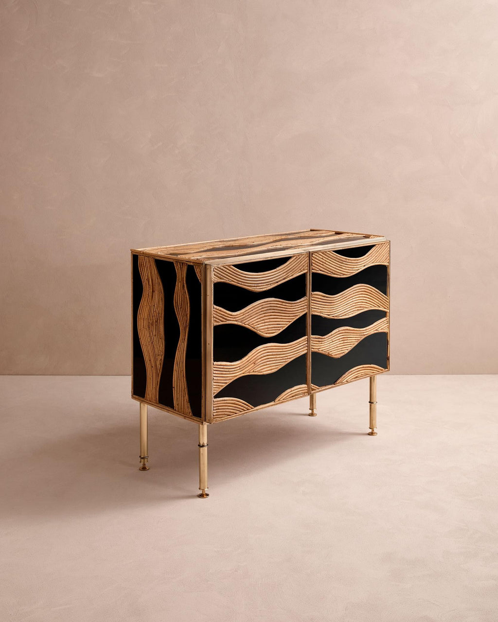 https://a.1stdibscdn.com/glass-rattan-and-brass-mid-century-style-cabinet-italy-for-sale-picture-3/f_18933/f_481126621766800889715/cabinet_side_master.jpg