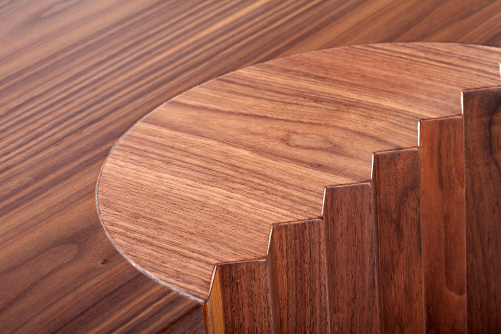 https://a.1stdibscdn.com/21st-century-by-federico-peri-caravel-low-coffee-table-walnut-for-sale-picture-2/f_53522/f_234708221625823451665/caravels_detail2_master.jpg