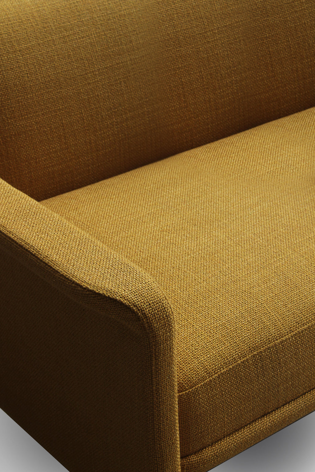 https://a.1stdibscdn.com/carson-21st-century-designed-by-collector-studio-2-seat-sofa-yellow-for-sale-picture-4/f_53522/f_197927921625911637904/carson_sofa_por_1_master.jpg