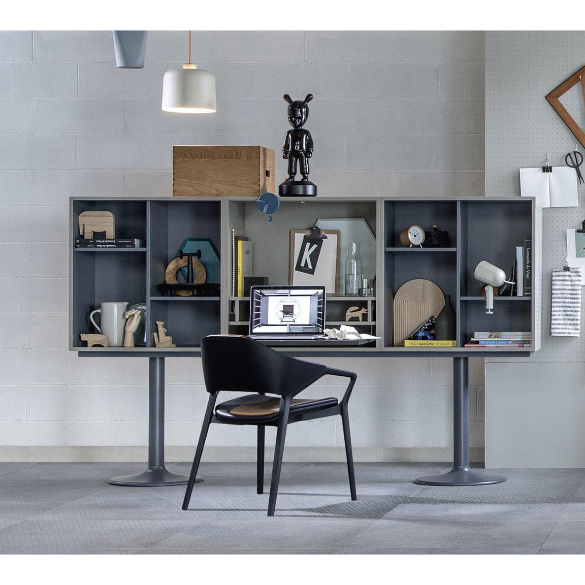 https://a.1stdibscdn.com/le-corbusier-p-jeanneret-charlotte-perriand-lc20-casier-standard-by-cassina-for-sale-picture-2/f_14272/f_303886721662971735015/casiers_standard_3_master.jpg