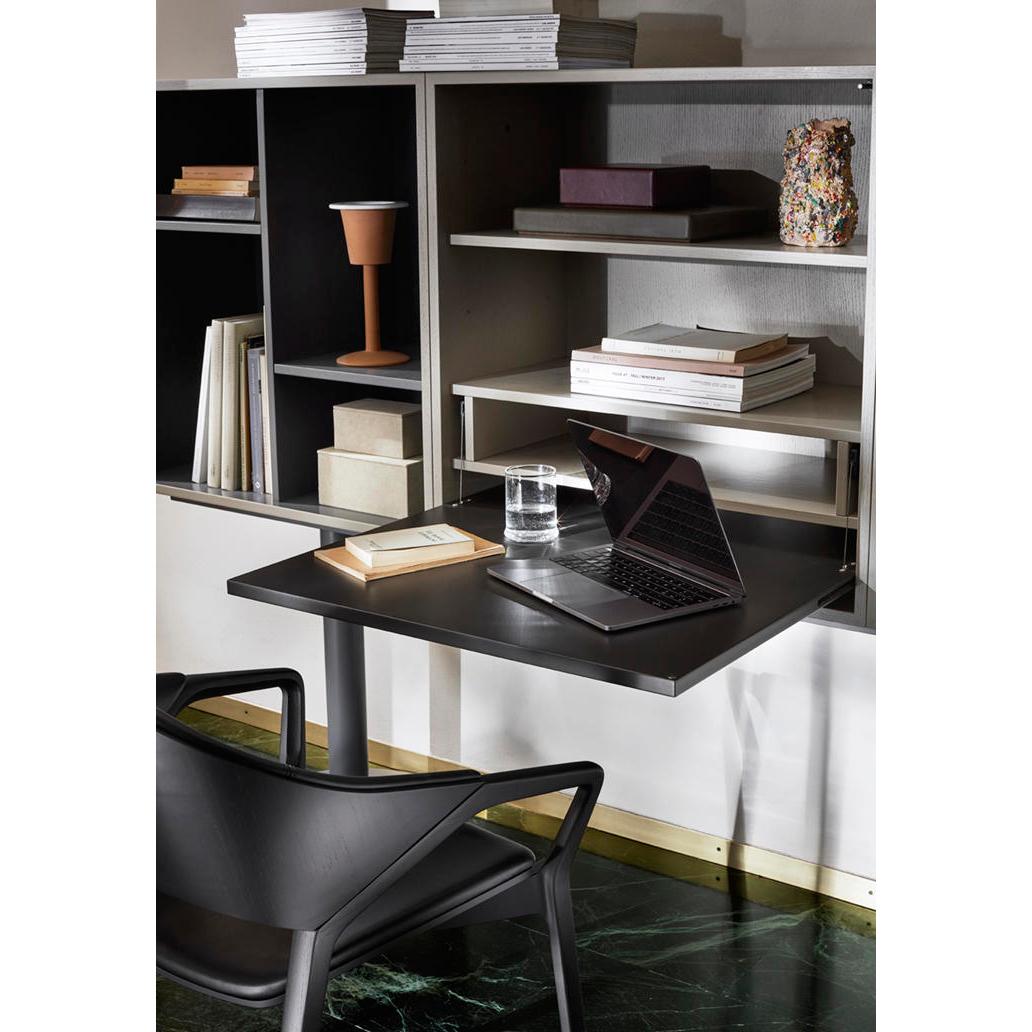 https://a.1stdibscdn.com/le-corbusier-p-jeanneret-charlotte-perriand-lc20-casier-standard-by-cassina-for-sale-picture-3/f_14272/f_303886721662971735695/casiers_standard_ico_2_master.jpg