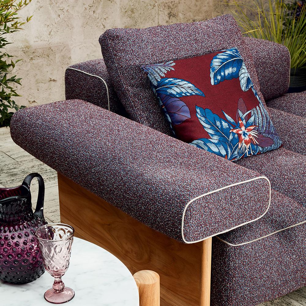 https://a.1stdibscdn.com/rodolfo-dordoni-sail-out-outdoor-sofa-by-cassina-for-sale-picture-5/f_14272/f_384921721708410076074/cat_6_master.jpg