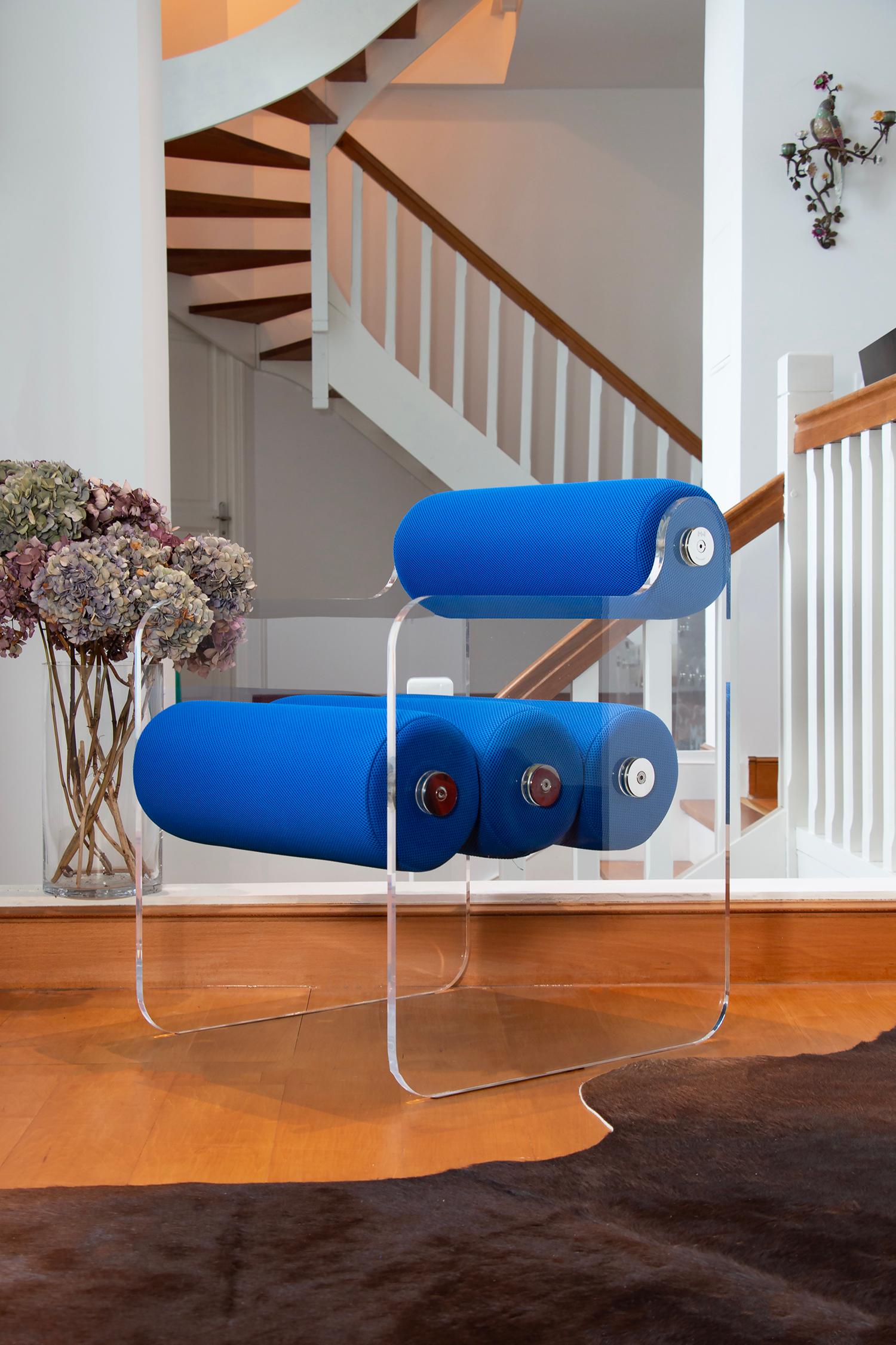 https://a.1stdibscdn.com/transparent-design-chair-for-indoor-and-outdoor-use-manufactured-by-mw-designer-for-sale-picture-8/f_83282/f_426727221733862365583/chaise_design_bleu_MW04_master.jpg