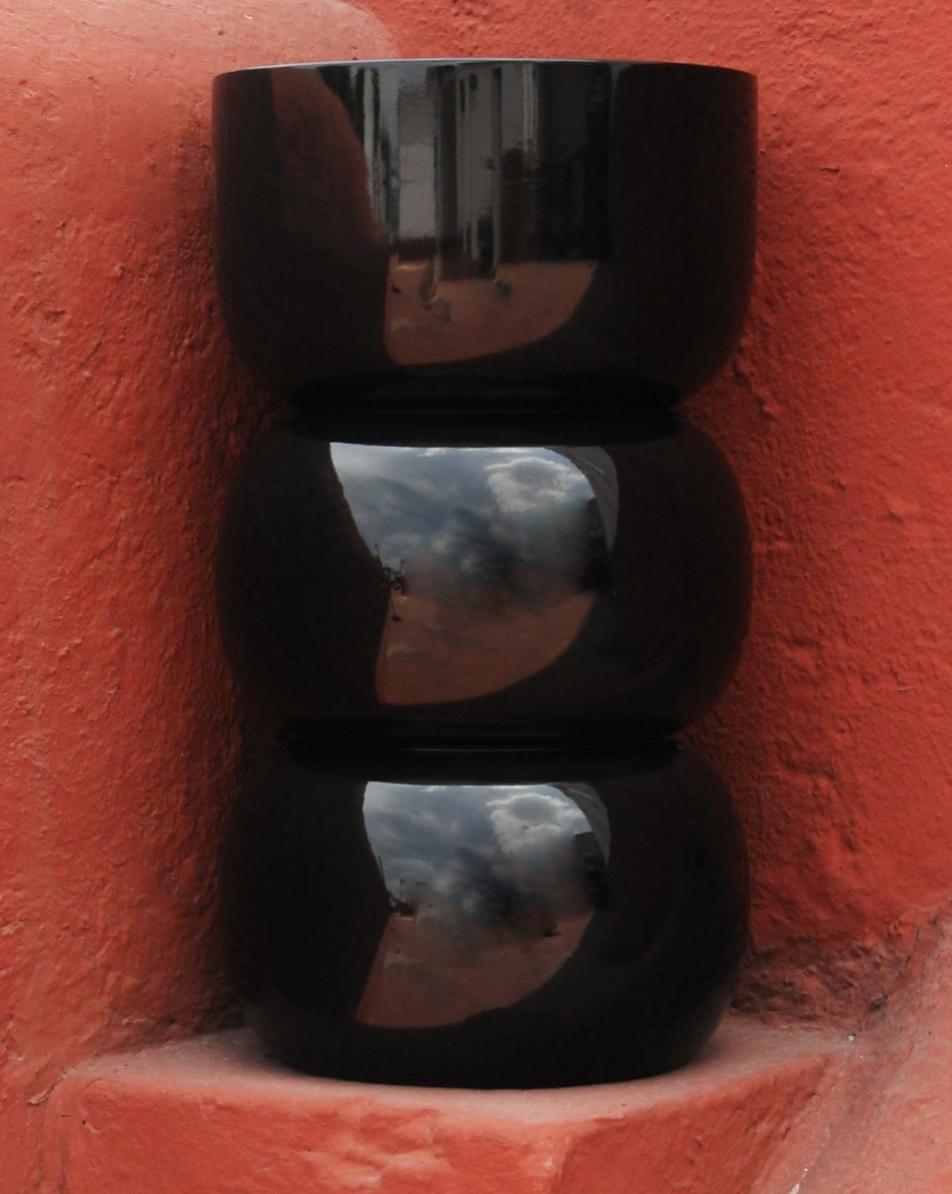 https://a.1stdibscdn.com/chess-piece-stool-by-panorammma-for-sale-picture-3/f_12192/f_332738221678737633630/chess_2_master.jpg