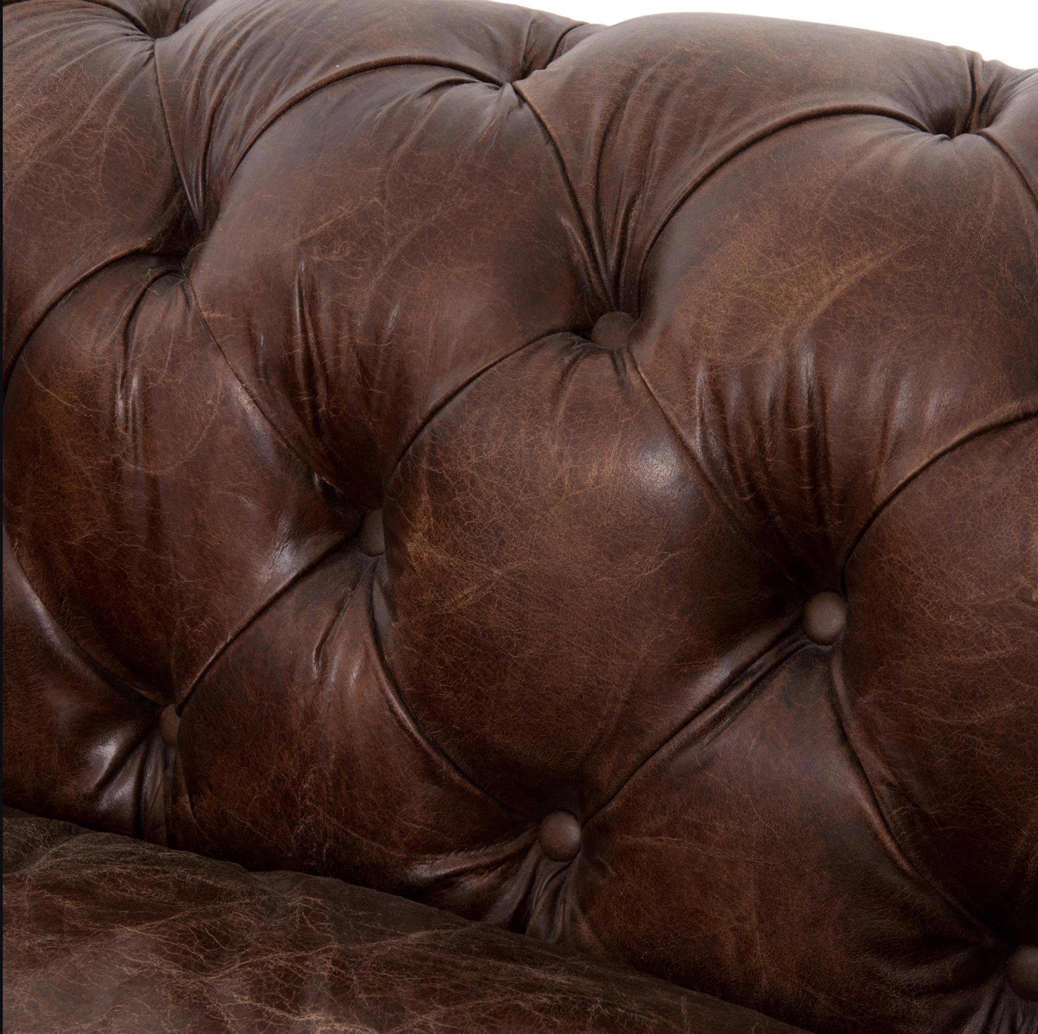 https://a.1stdibscdn.com/one-pair-of-two-seat-chesterfield-sofas-great-scale-for-comfort-great-patina-for-sale-picture-2/f_8199/f_217254521607460592397/chester_2_master.jpg