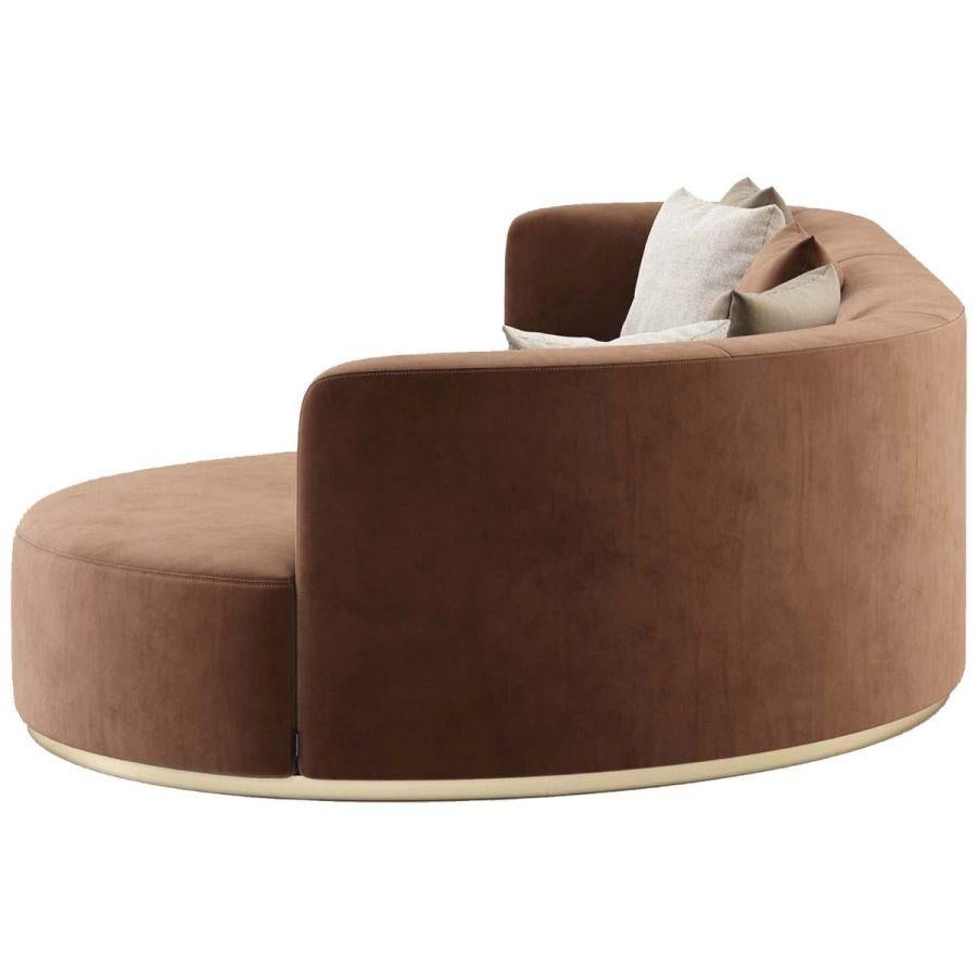 https://a.1stdibscdn.com/contemporary-curved-sofa-chaise-offered-in-brick-velvet-for-sale-picture-4/f_27693/f_301386721661454364644/chloe_curved_sofa_1__master.jpg