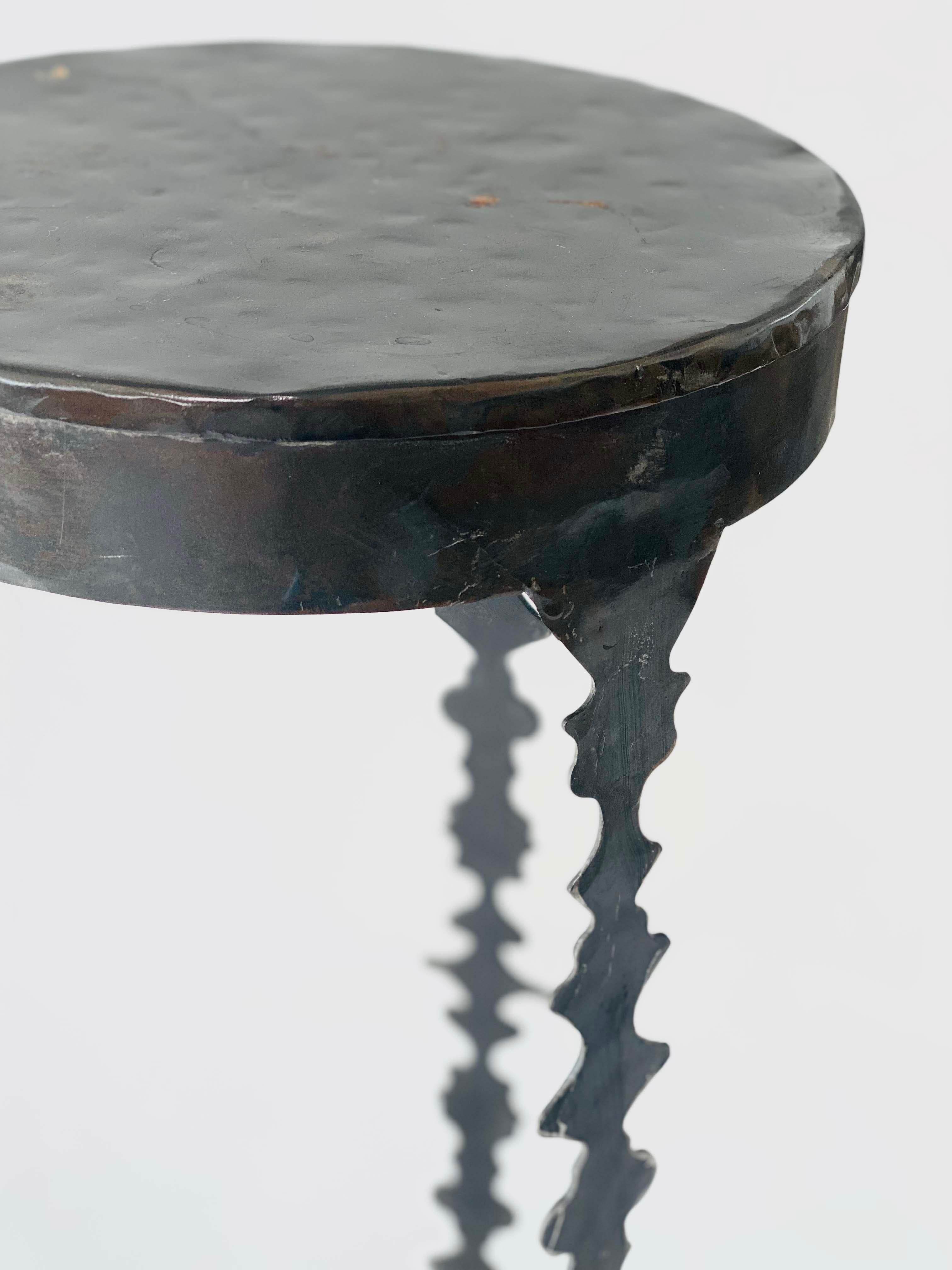 https://a.1stdibscdn.com/rocco-drinks-table-for-sale-picture-6/f_56992/f_302025521661877671190/clairecrowecollection_1stdibs_rocco_drinks_table_4_master.jpg