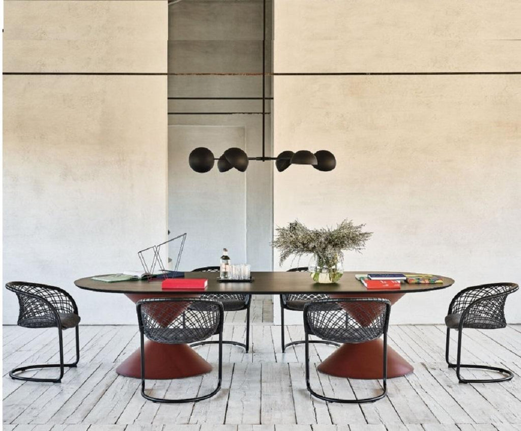https://a.1stdibscdn.com/contemporary-dining-table-with-two-colored-metal-base-for-sale-picture-13/f_27693/f_303952421662994171484/clessidra_tavolo_midj_gallery_6__master.jpg