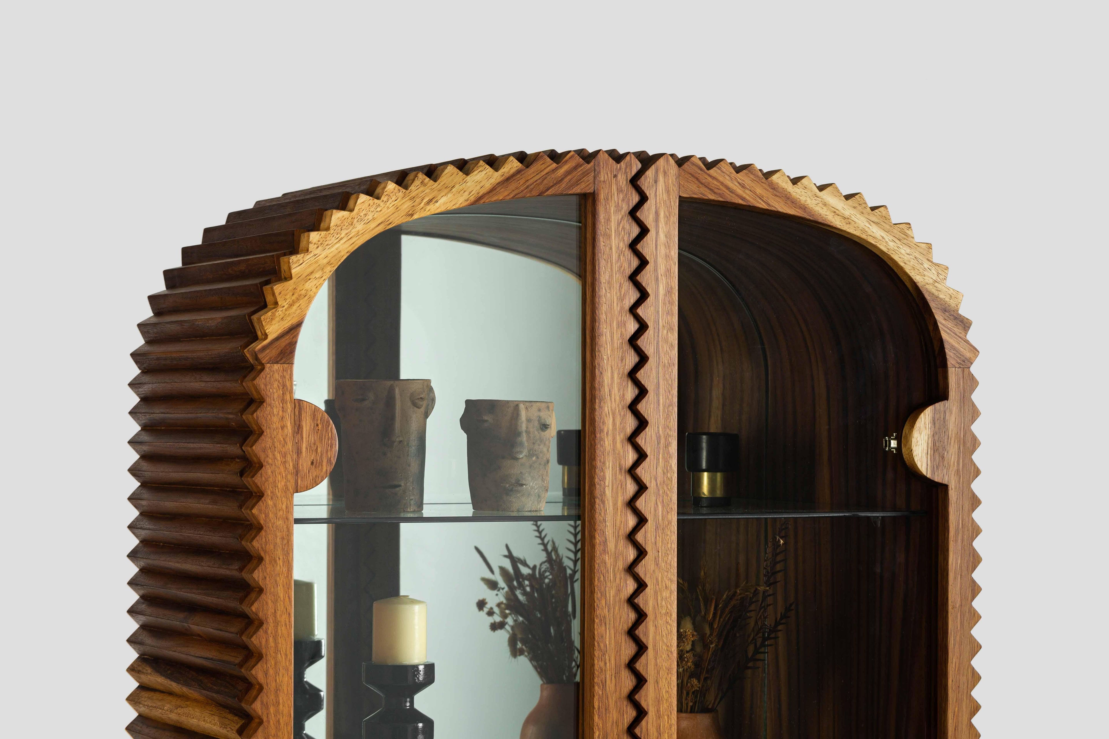 https://a.1stdibscdn.com/customizable-modern-display-cabinet-vilma-solid-wood-mirror-and-natural-fibers-for-sale-picture-12/f_38111/f_347382621764895517026/comite_de_proyectos_vilma_display_cabinet_handcrafted_natural_fibers_6_master.jpg