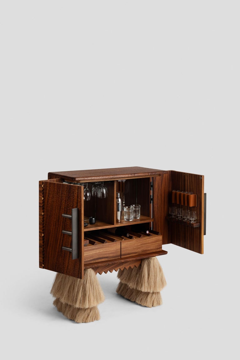 https://a.1stdibscdn.com/contemporary-mexican-design-handcrafted-wood-cabinet-carmen-mirror-for-sale-picture-3/f_38111/f_347374421764899396171/comite_proyectos_carmen_cabinet_contemporary_mexican_design_solid_wood_12_master.jpg?width=768