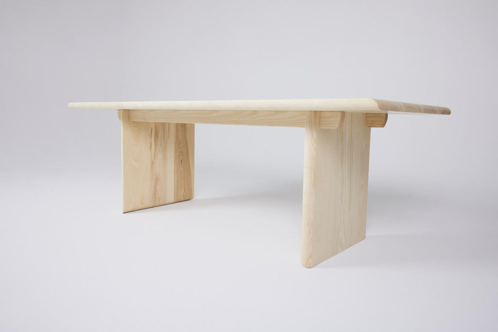 https://a.1stdibscdn.com/arlo-dining-table-for-sale-picture-3/f_94302/f_373710221701489082311/copperheadgoods_10_29_21_18514_master.JPG