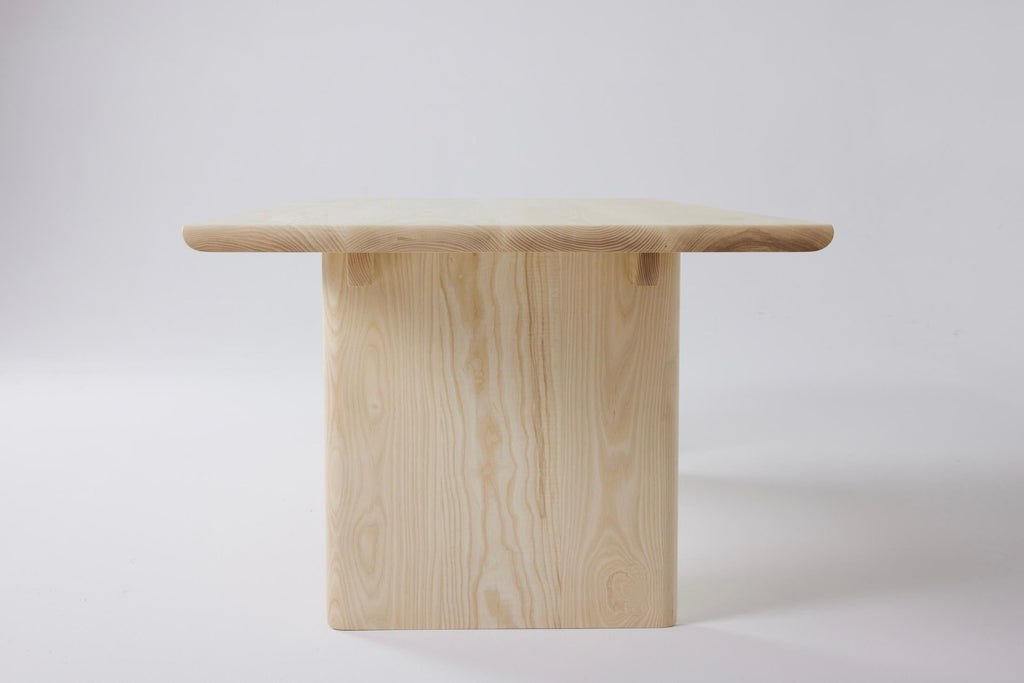 https://a.1stdibscdn.com/arlo-dining-table-for-sale-picture-4/f_94302/f_373710221701489089519/copperheadgoods_10_29_21_18519_master.jpg