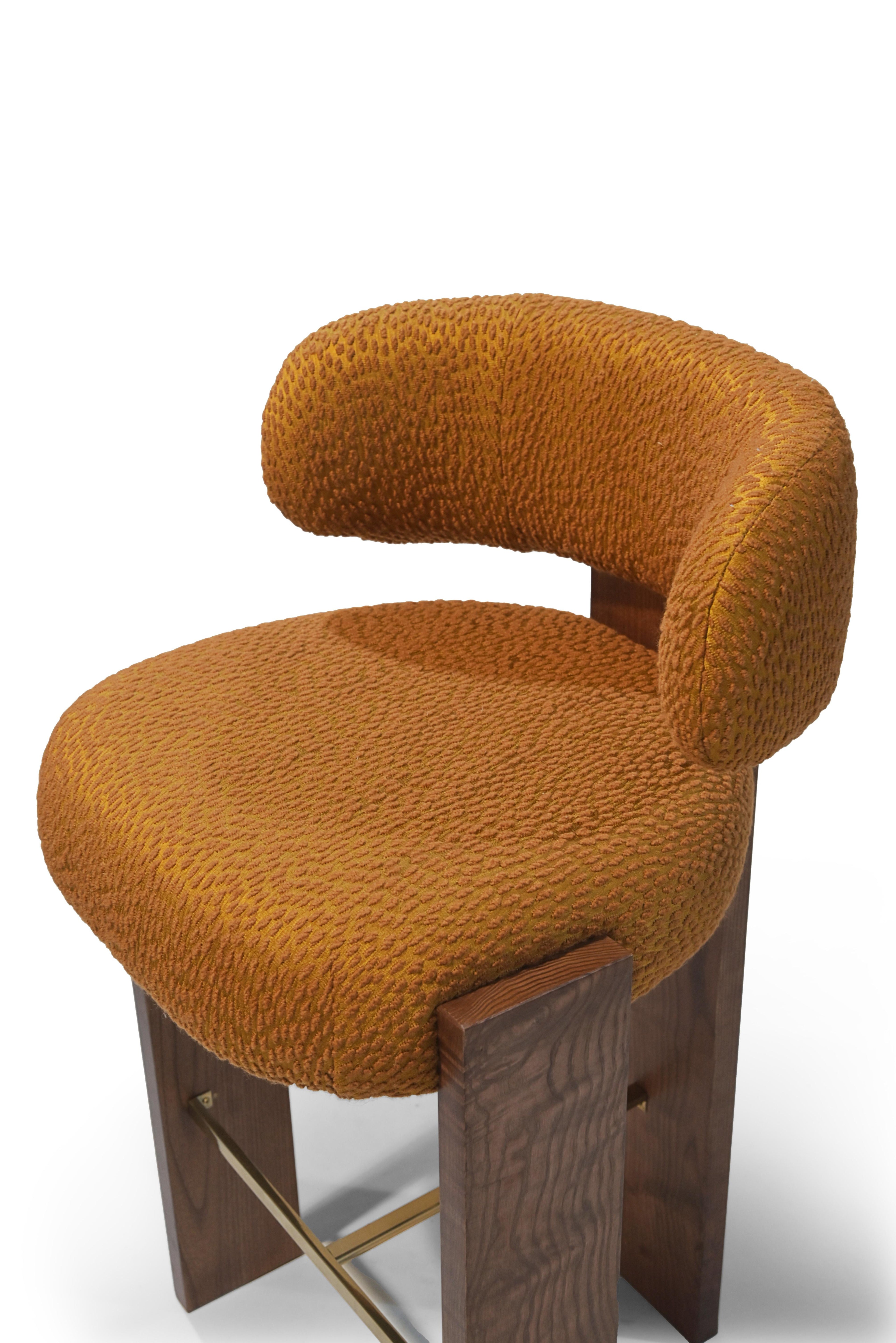 https://a.1stdibscdn.com/collector-core-bar-chair-in-caroube-sorgho-metaphores-2-for-sale-picture-5/f_53522/f_494615121774974357489/core_bar_chair_CAROUBE_SORGHO_Me_taphores6_master.jpg