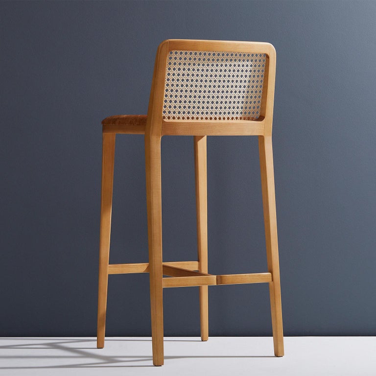 https://a.1stdibscdn.com/minimal-style-solid-wood-stool-bar-or-counter-hight-caning-and-leather-for-sale-picture-4/f_35593/f_197159821593721091948/couro_distress_20363_master.jpg?width=768