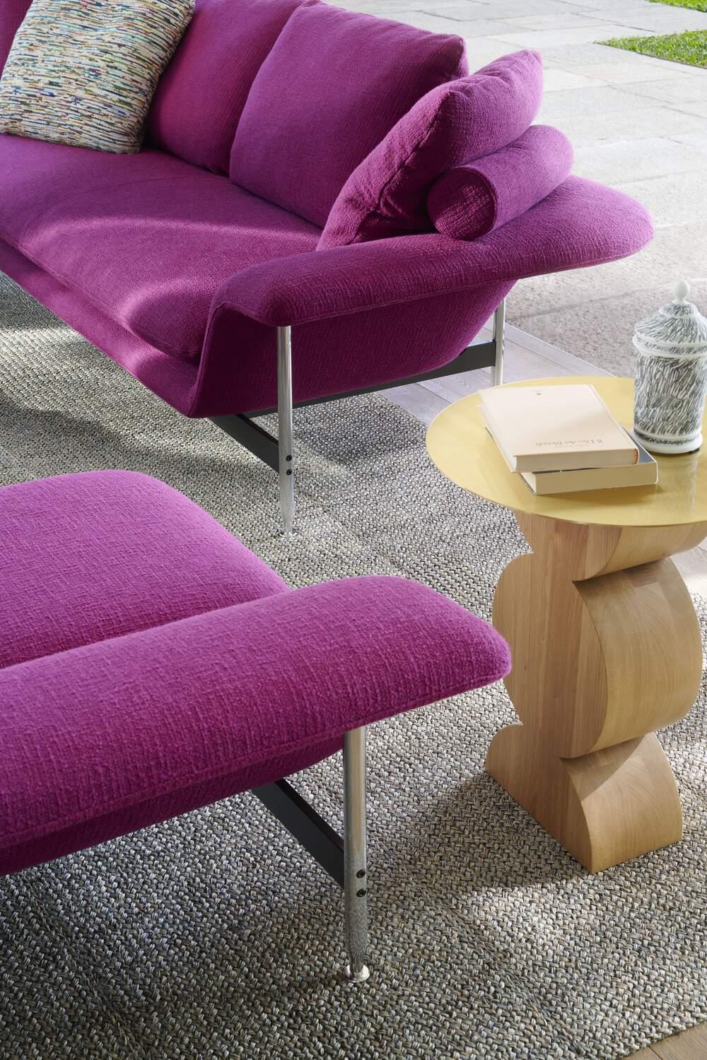 https://a.1stdibscdn.com/antonio-citterio-esosoft-sofa-by-cassina-for-sale-picture-6/f_14272/f_291395021655394727996/cq5dam_thumbnail_1500_150035_master.jpg