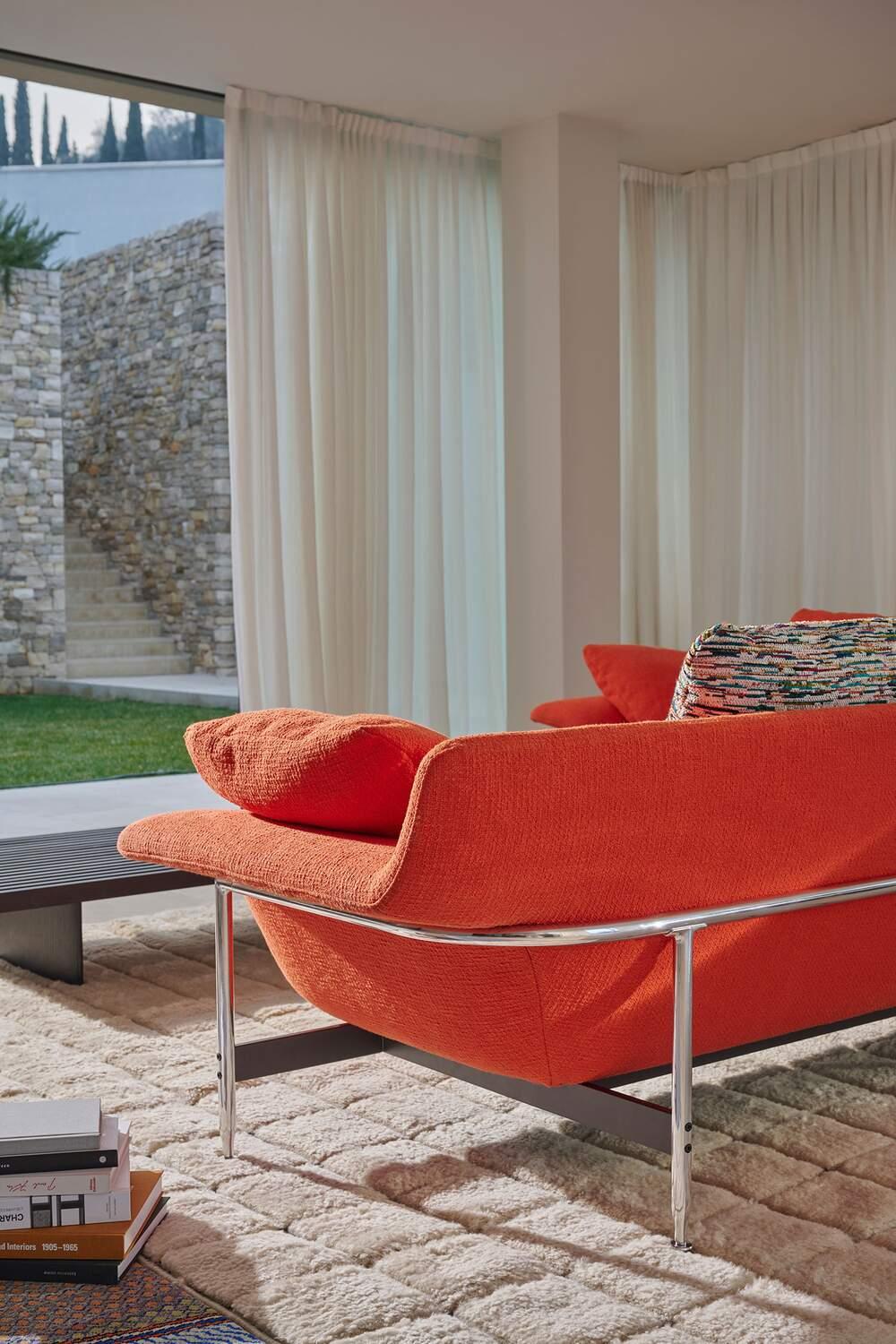 https://a.1stdibscdn.com/antonio-citterio-esosoft-sofa-by-cassina-for-sale-picture-7/f_14272/f_291395021655394728385/cq5dam_thumbnail_1500_150041_master.jpg
