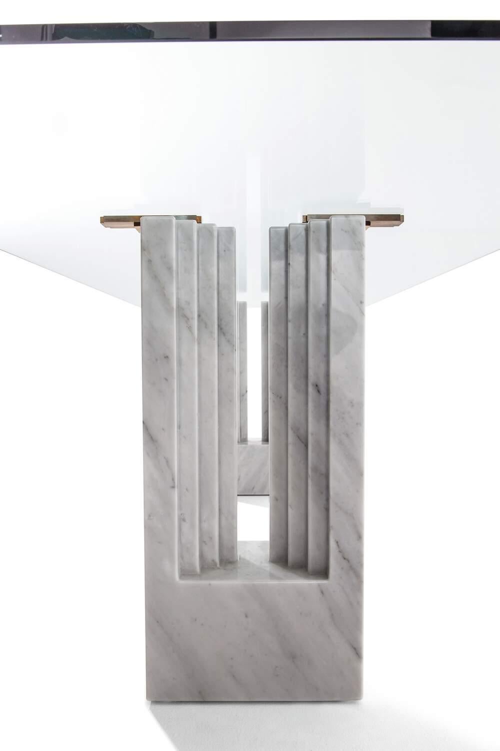 https://a.1stdibscdn.com/carlo-scarpa-delfi-dining-table-in-marble-and-glass-for-cassina-for-sale-picture-2/f_15912/f_371850421700562912576/cq5dam_thumbnail_1500_1500_13_master.jpg
