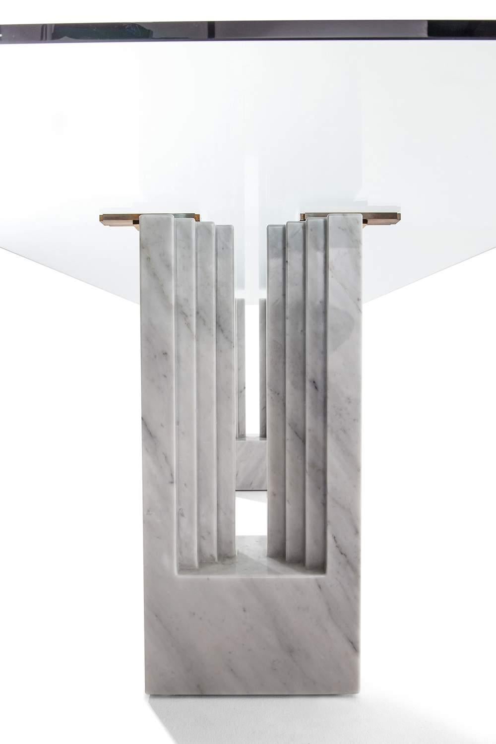 https://a.1stdibscdn.com/carlo-scarpa-delfi-dining-table-in-marble-and-glass-for-cassina-for-sale-picture-3/f_15912/f_371850421700562912493/cq5dam_thumbnail_1500_1500_14_master.jpg