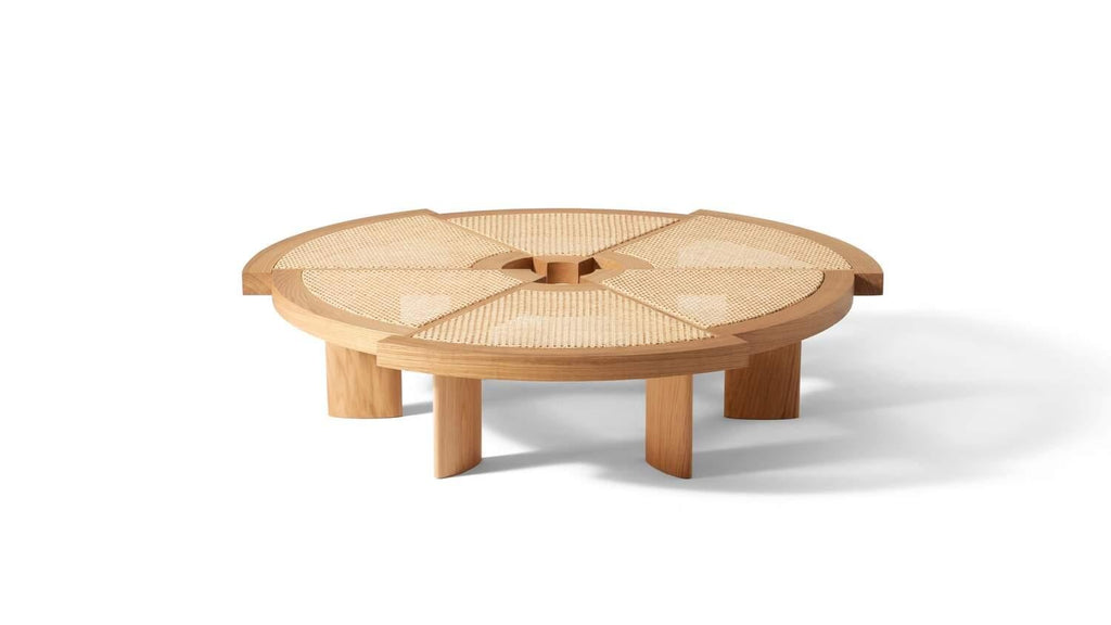 https://a.1stdibscdn.com/charlotte-perriand-rio-coffee-table-for-cassina-for-sale-picture-2/f_14272/f_436458221739617461727/cq5dam_thumbnail_1500_1500_master.jpg