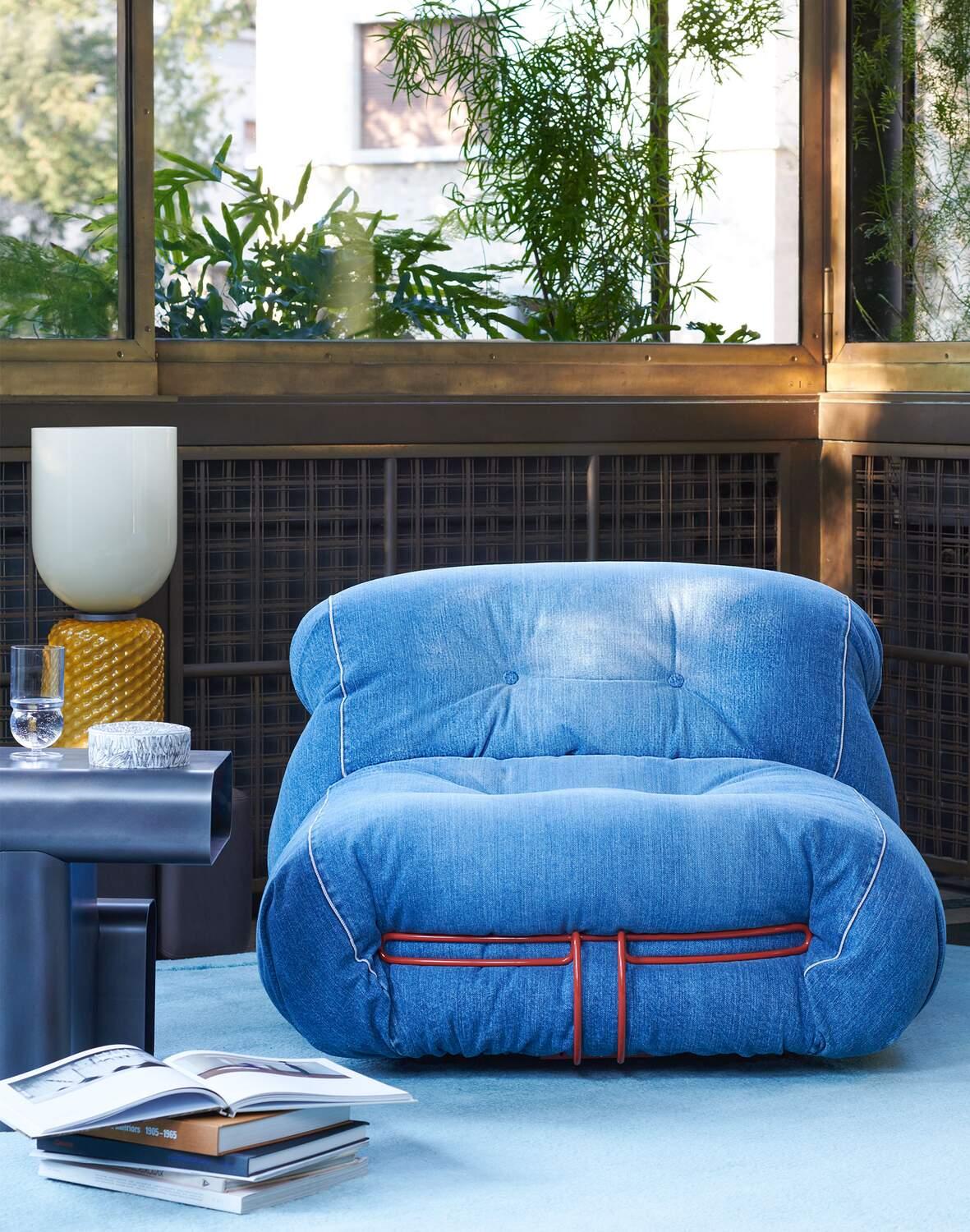https://a.1stdibscdn.com/limited-edition-soriana-denim-armchair-by-afra-tobia-scarpa-for-cassina-for-sale-picture-19/f_14272/f_384946021708429535240/cq5dam_thumbnail_1500_1500_master.jpg