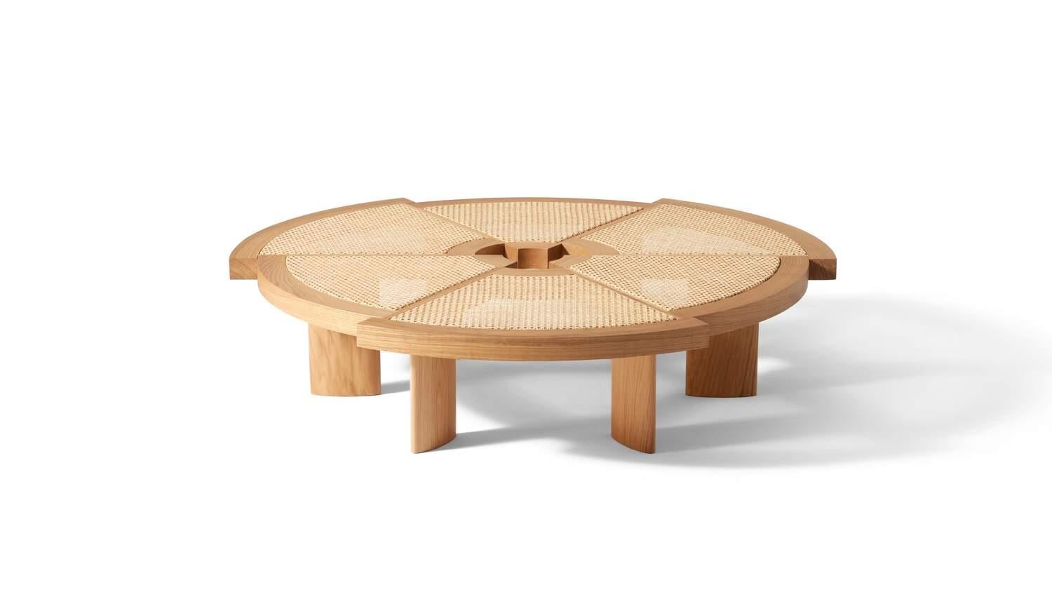 https://a.1stdibscdn.com/charlotte-perriand-rio-coffee-table-for-cassina-for-sale-picture-4/f_14272/f_436458221739617479575/cq5dam_thumbnail_1500_1500_master.jpg