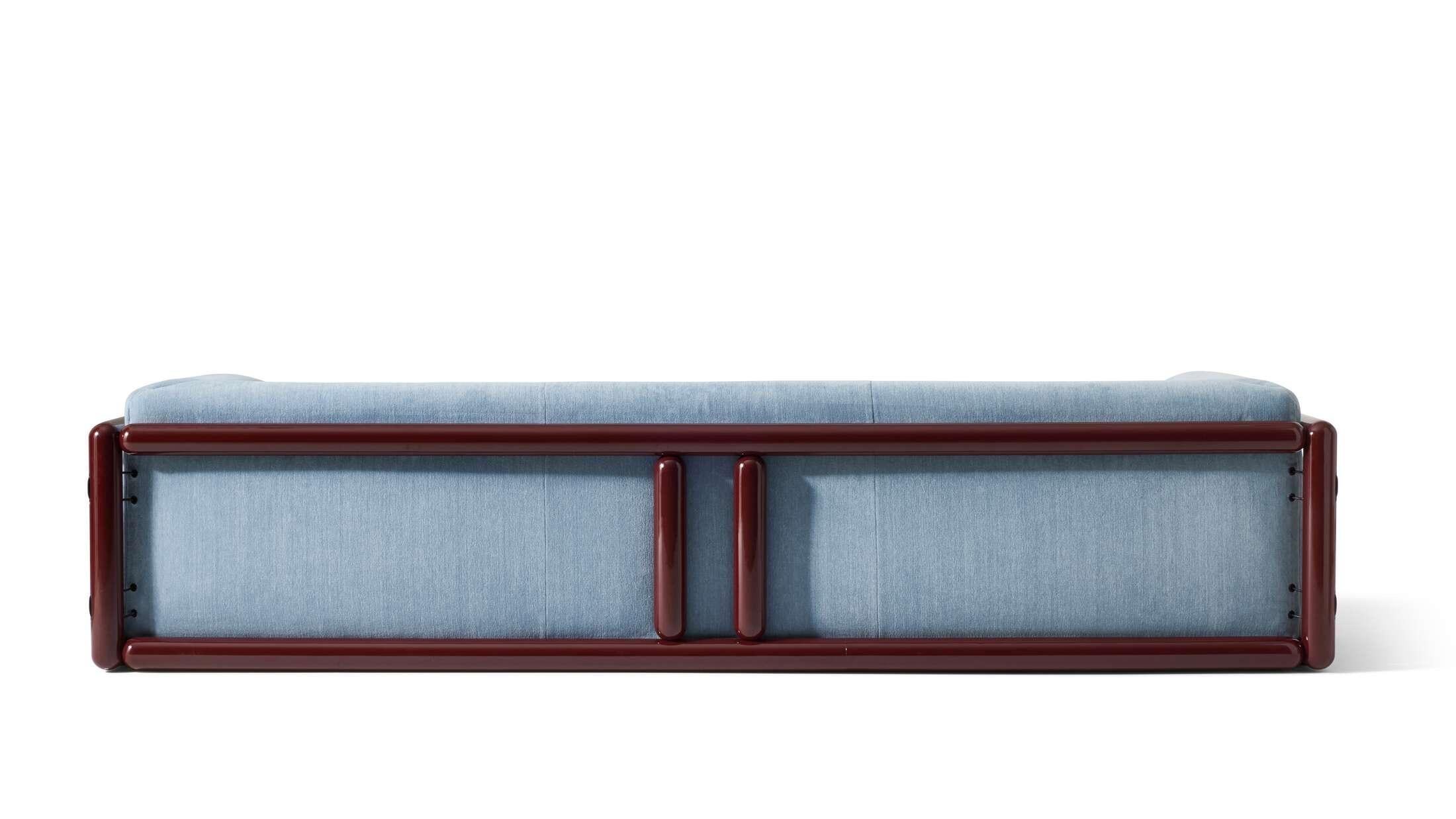 https://a.1stdibscdn.com/carlo-scarpa-cornaro-three-seater-sofa-by-cassina-for-sale-picture-2/f_14272/f_396729421715425706595/cq5dam_thumbnail_2200_2200_73_master.jpg