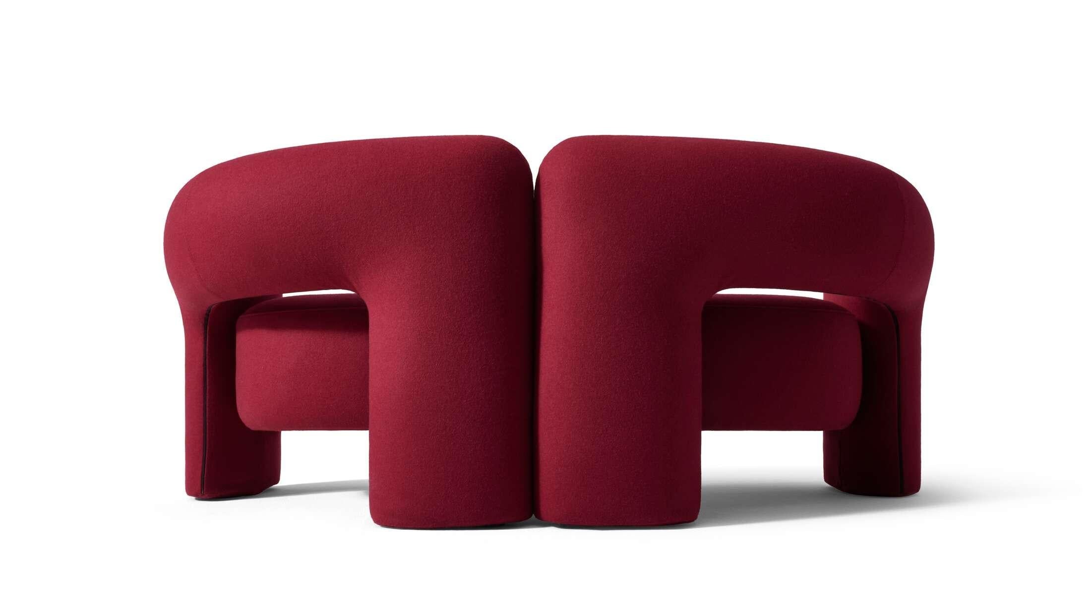 https://a.1stdibscdn.com/patricia-urquiola-dudet-sofa-by-cassina-for-sale-picture-5/f_14272/f_396731921715428012209/cq5dam_thumbnail_2200_2200_92_master.jpg
