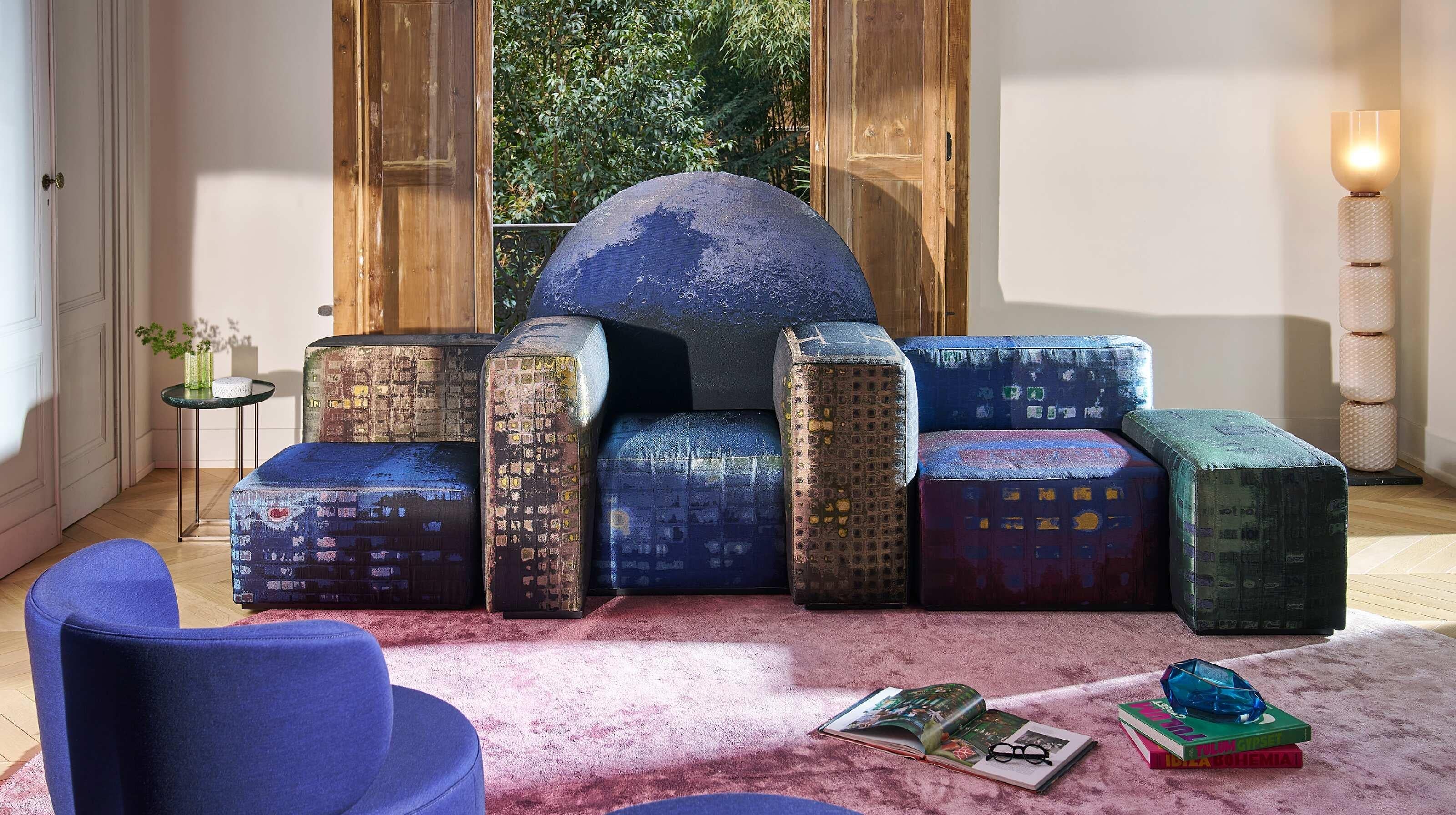 https://a.1stdibscdn.com/limited-edition-notturno-a-new-york-sofa-by-gaetano-pesce-for-sale-picture-6/f_14272/f_402412221718801600495/cq5dam_thumbnail_3200_3200_109_master.jpg