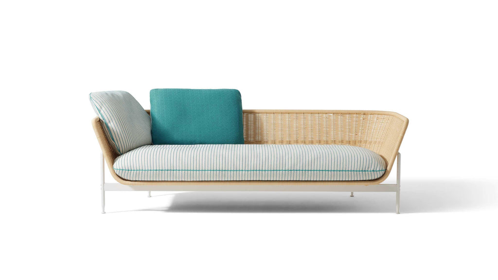 https://a.1stdibscdn.com/antonio-citterio-esosoft-outdoor-sofa-for-sale-picture-3/f_14272/f_422259721731071641436/cq5dam_thumbnail_3200_3200_10__master.jpg