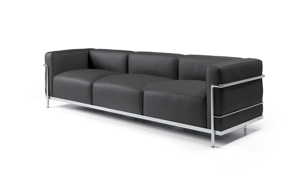 https://a.1stdibscdn.com/le-corbusier-3-fauteuil-gran-confort-grand-modele-trois-places-for-cassina-for-sale-picture-3/f_14272/f_423050821731568336622/cq5dam_thumbnail_3200_3200_22__master.jpg
