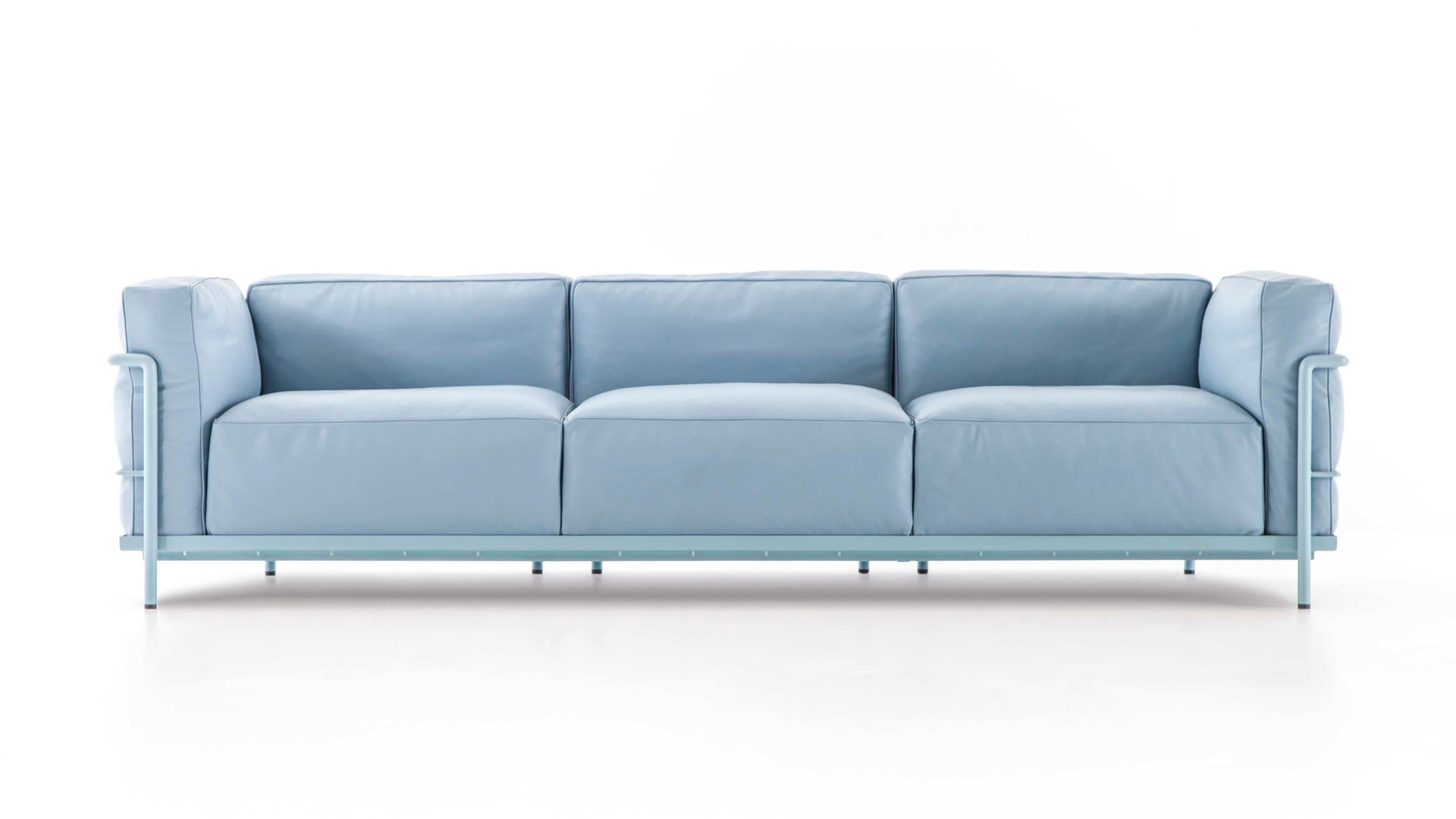 https://a.1stdibscdn.com/le-corbusier-3-fauteuil-gran-confort-grand-modele-trois-places-for-cassina-for-sale-picture-2/f_14272/f_423051121731568871593/cq5dam_thumbnail_3200_3200_23__master.jpg