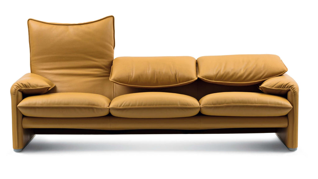 https://a.1stdibscdn.com/vico-magistretti-maralunga-three-seater-sofa-for-cassina-for-sale-picture-3/f_14272/f_426989221733987553201/cq5dam_thumbnail_3200_3200_2__master.jpg