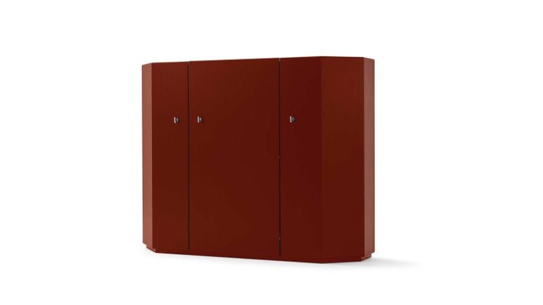 https://a.1stdibscdn.com/kazuhide-takahama-bramante-cabinet-for-cassina-for-sale-picture-2/f_14272/f_428510521734693909051/cq5dam_thumbnail_3200_3200_2__master.jpg?width=768