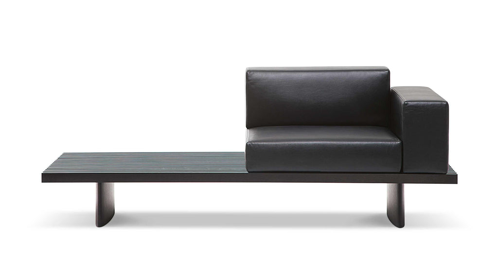 https://a.1stdibscdn.com/charlotte-perriand-refolo-sofa-for-cassina-for-sale-picture-2/f_14272/f_435797421739259450735/cq5dam_thumbnail_3200_3200_4__master.jpg