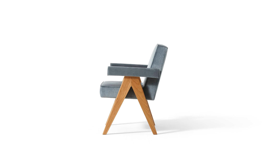 https://a.1stdibscdn.com/hommege-a-pierre-jeanneret-committee-chair-without-arms-for-cassina-for-sale-picture-4/f_14272/f_431187621736615261522/cq5dam_thumbnail_3200_3200_4__master.jpg